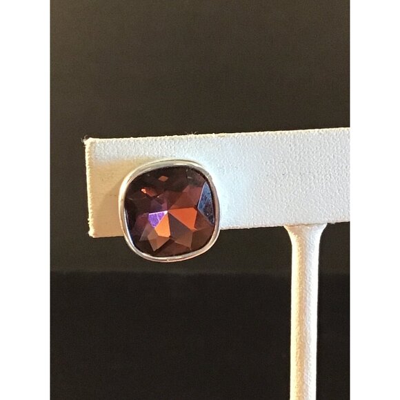 Avon Silver Tone Color Brights Purple Button Pierced Earrings (1594-1-2) - Picture 3 of 4